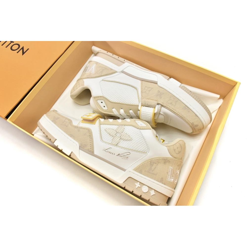 Louis Vuitton Trainer Beige Cloth Cover GO0220