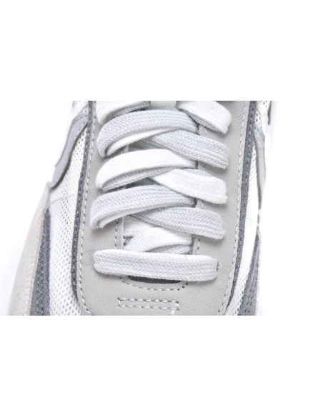 Nike LD Waffle sacai Summit White BV0073-100
