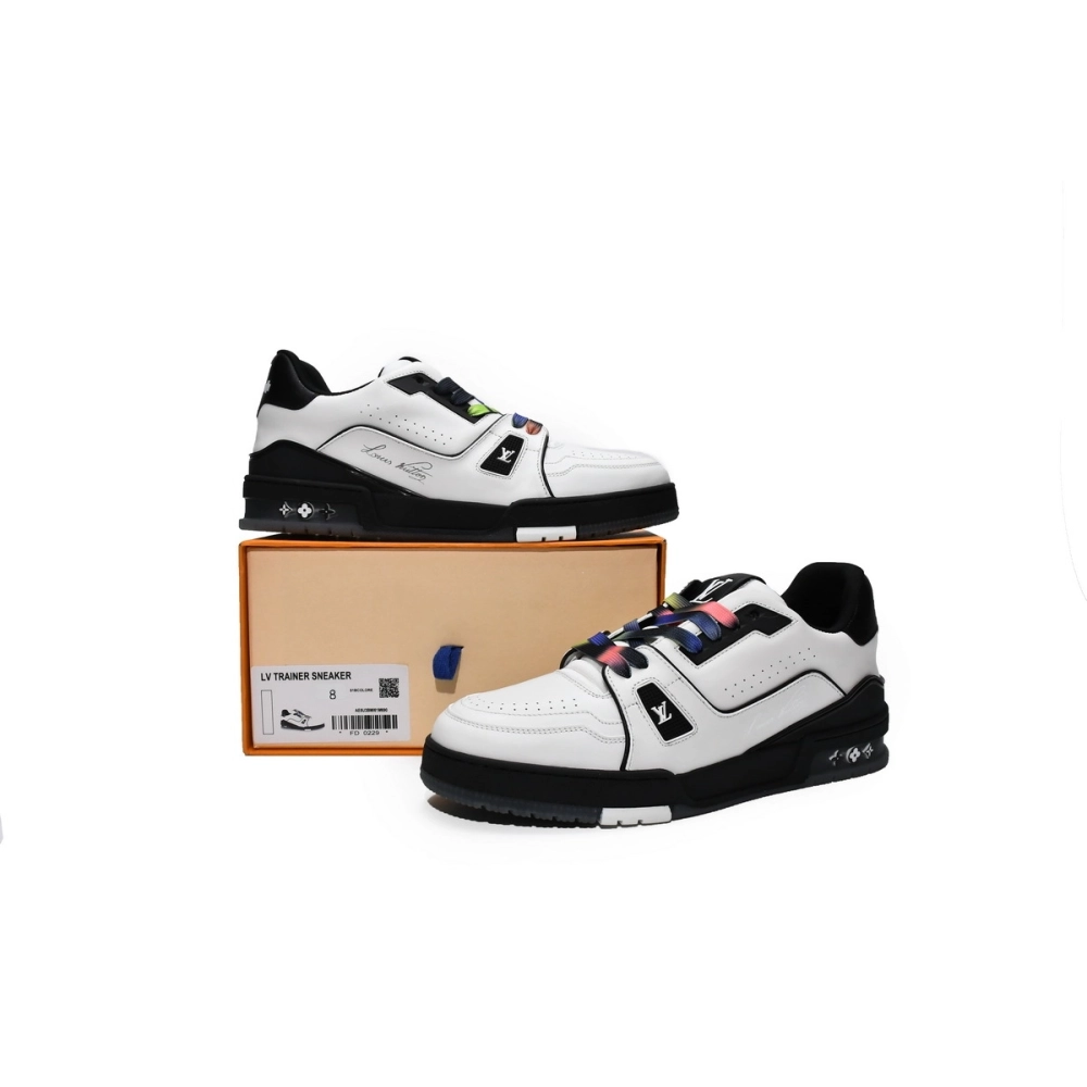 Louis Vuitton Trainer Black and White 1A9ADA