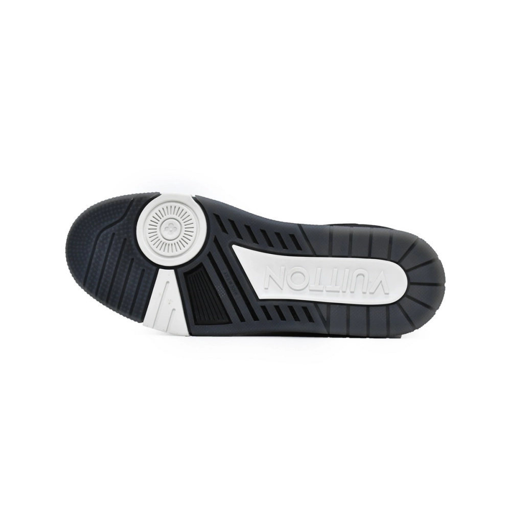 Louis Vuitton Trainer Black and White 1A9ADA