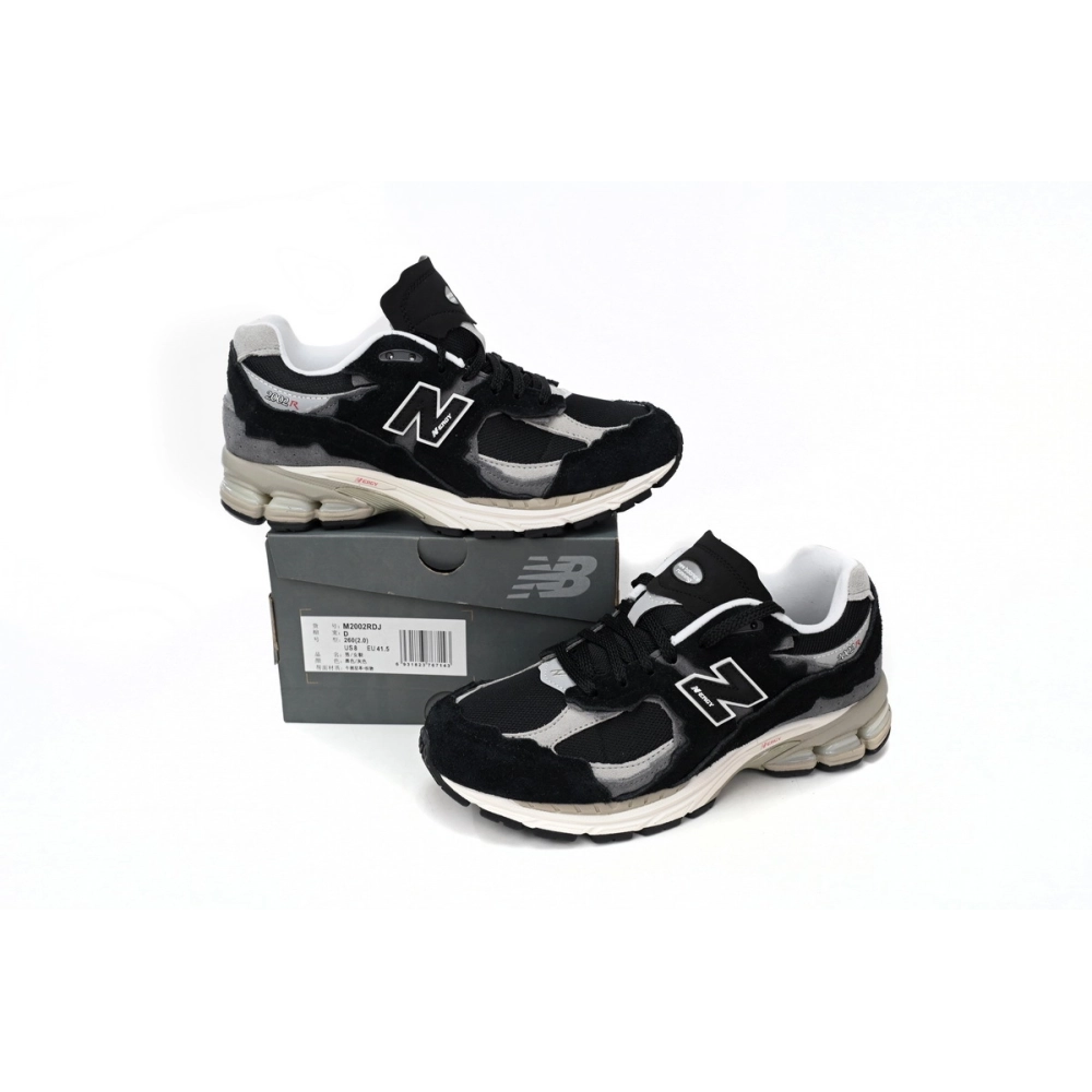 New Balance 2002R Protection Pack Black Grey M2002RDJ