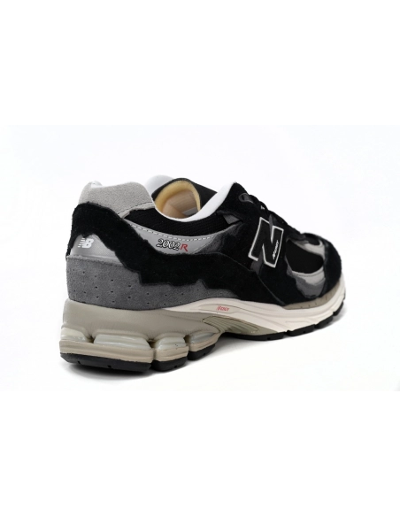New Balance 2002R Protection Pack Black Grey M2002RDJ