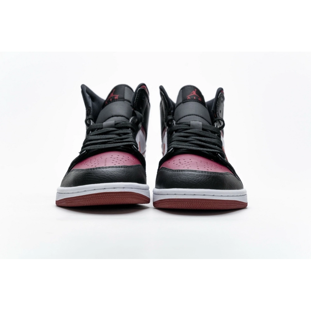 Air Jordan 1 Mid Bred Toe 554724-066
