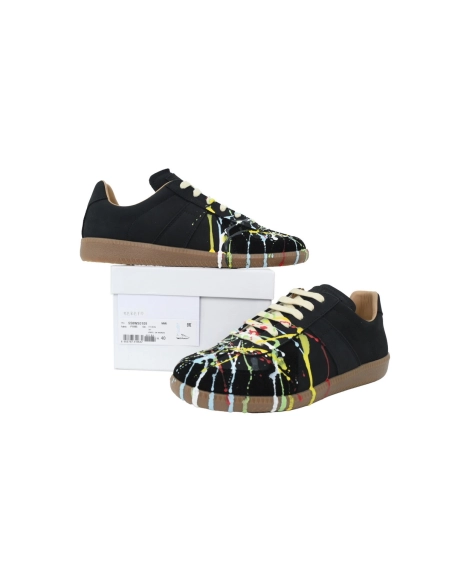 Maison Margiela Black Paint Replica Sneakers S58WS0101P1892963