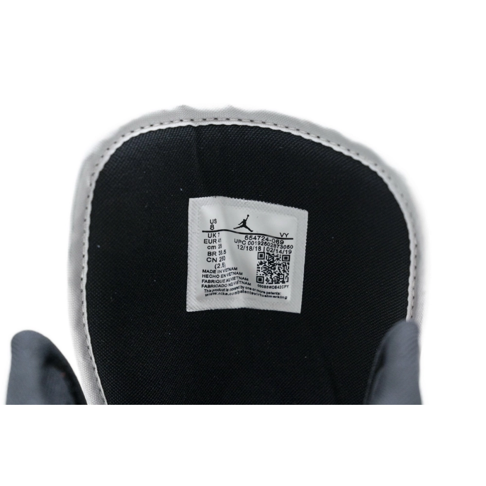 Air Jordan 1 Mid Chicago Black Toe 554725-069