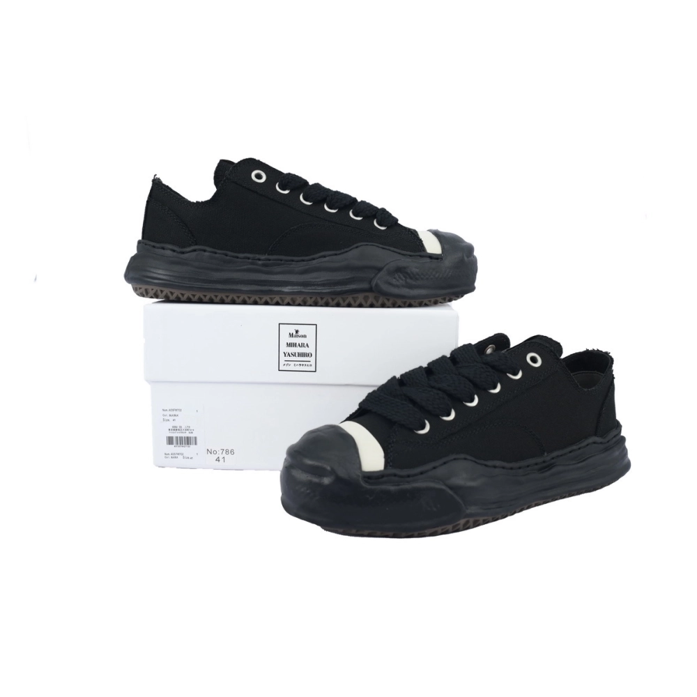 Mihara Yasuhiro Low-top Sneakers All Black A05FW702FW23 NO.786