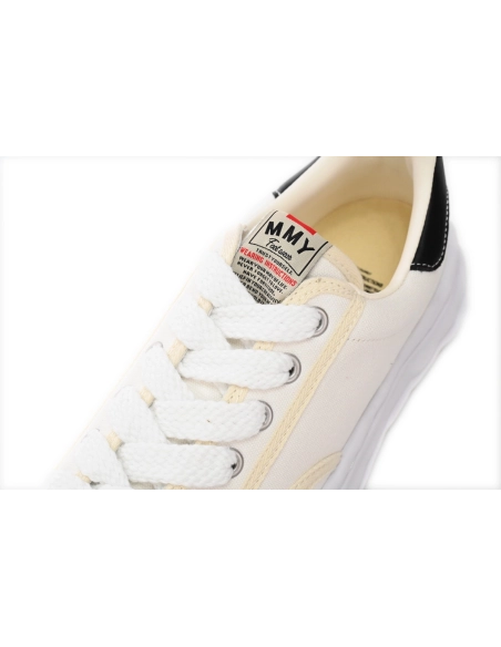 Maison Mihara Yasuhiro Retro White And Black Sole A06FW704 NO.704