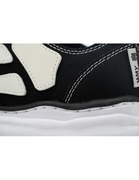 Mihara Yasuhiro x Amiri MMY Bones Skel-Top Low Black AMFOSR1076-001