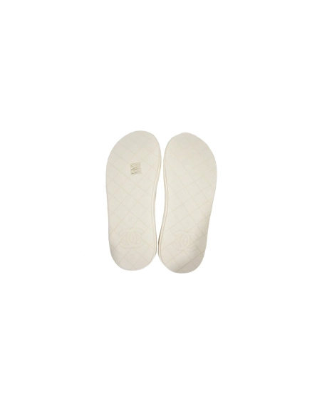Chanel Lambskin Quilted Padded Charms Thong Sandals White G39860 X01000 0S687