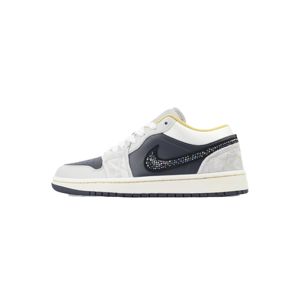 Air Jordan 1 Low SE Beaded Swoosh DV1762-001