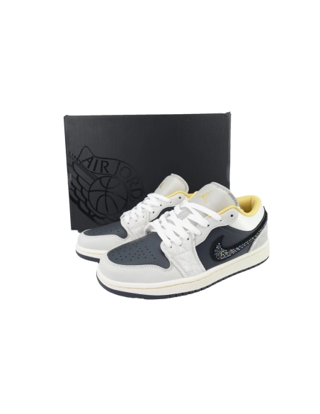Air Jordan 1 Low SE Beaded Swoosh DV1762-001
