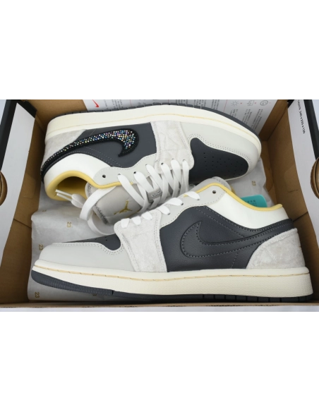 Air Jordan 1 Low SE Beaded Swoosh DV1762-001