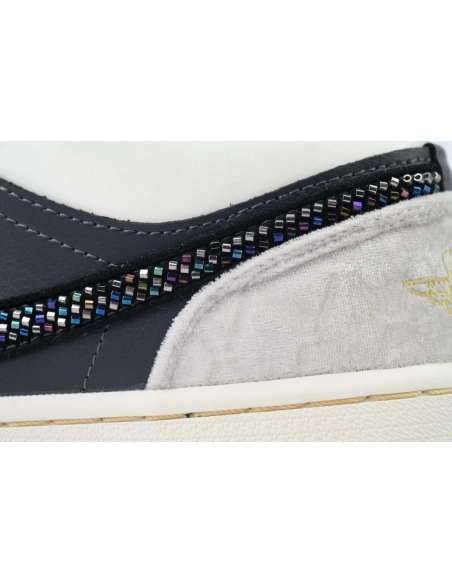 Air Jordan 1 Low SE Beaded Swoosh DV1762-001