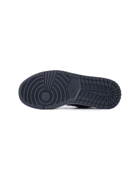 Air Jordan 1 Low SE Beaded Swoosh DV1762-001
