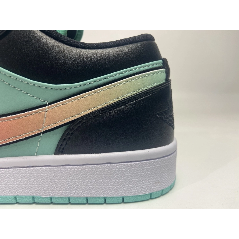 Air Jordan 1 Low SE Tropical Twist CK3022-301