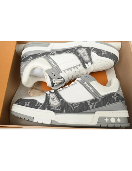 Louis Vuitton Trainer Grey