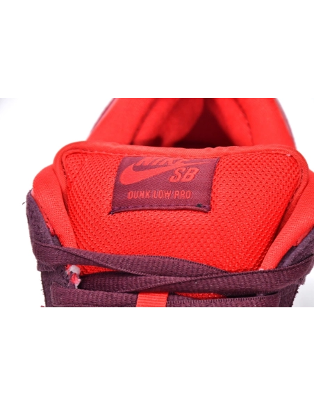 Nike SB Dunk Low Cherry DM0807-600