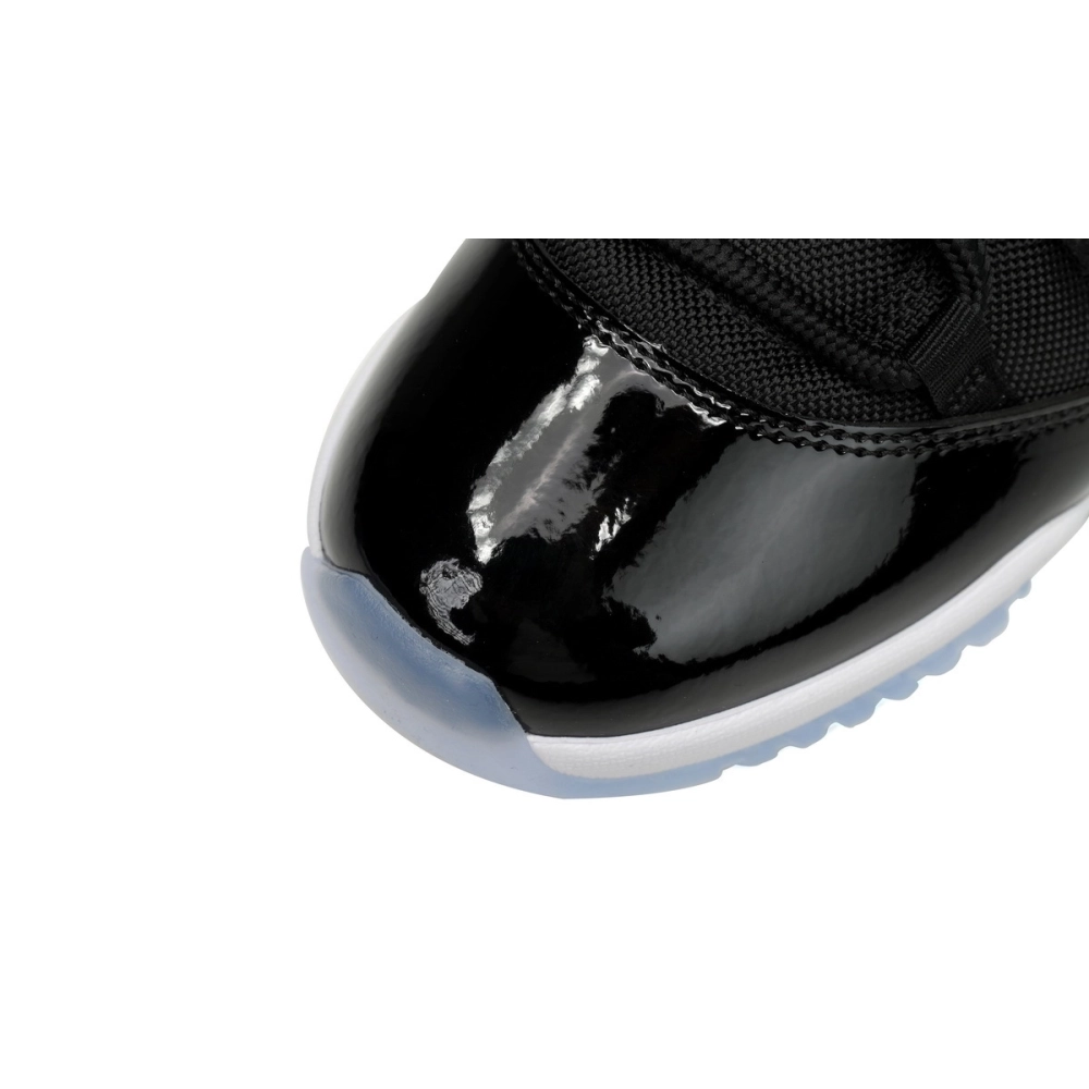 Air Jordan 11 Retro Low Space Jam FV5104-004