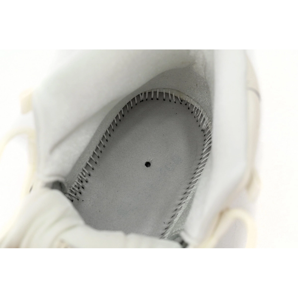 Air Jordan 11 Retro Neapolitan AR0715-101