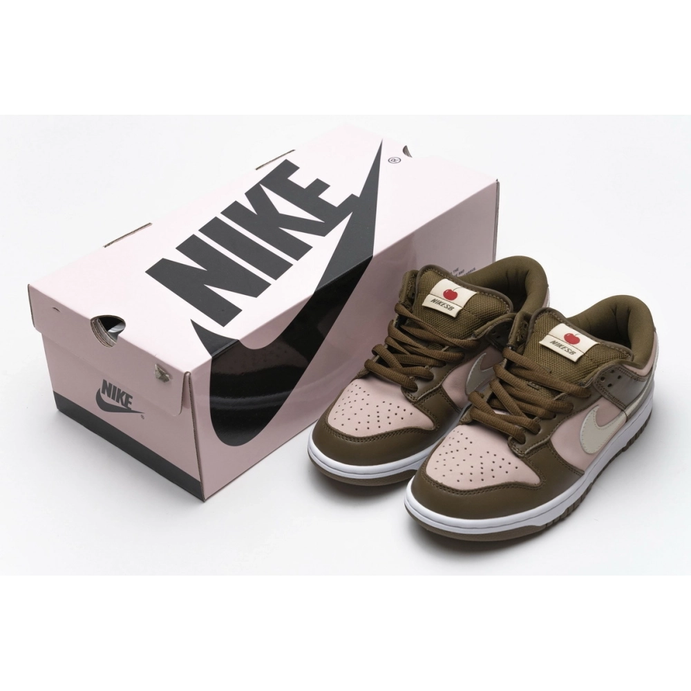 Nike Dunk SB Low Stussy Cherry 304292-671