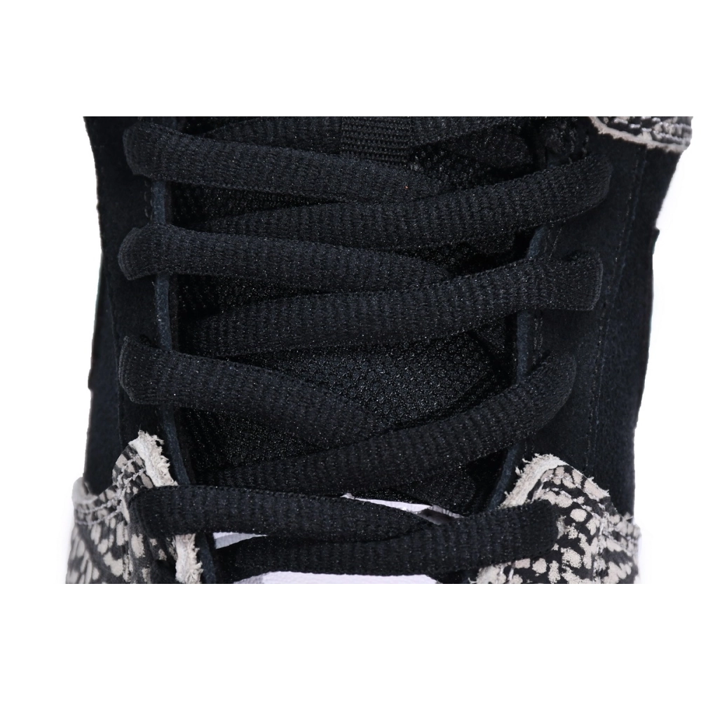 Nike SB Dunk Low atmos Elephant BQ6817-009
