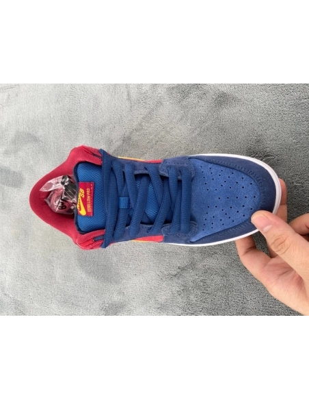 Nike SB Dunk Low Barcelona DJ0606-400