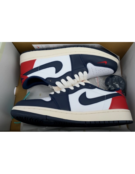 Air Jordan 1 Retro Low OG Howard University HQ2993-100