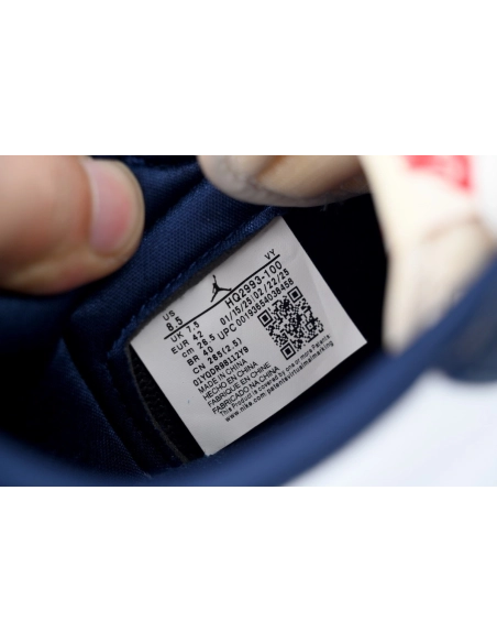 Air Jordan 1 Retro Low OG Howard University HQ2993-100