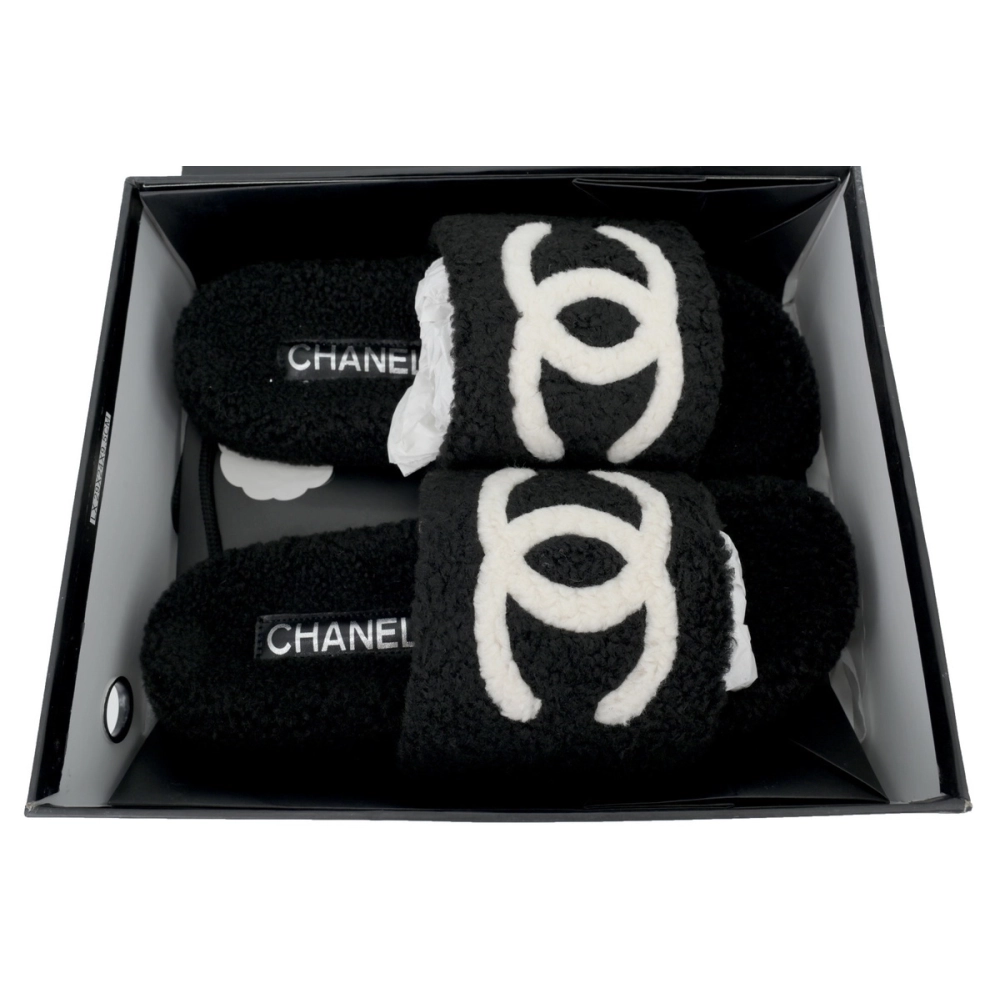Chanel Wool Slippers Black