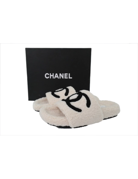 Chanel Wool Slippers White