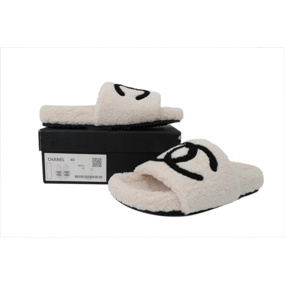 Chanel Wool Slippers White