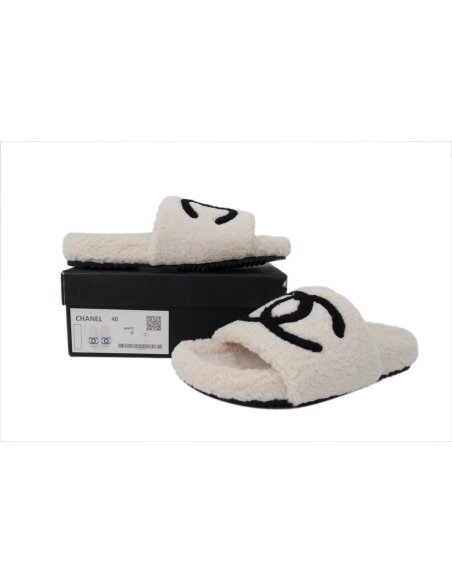 Chanel Wool Slippers White