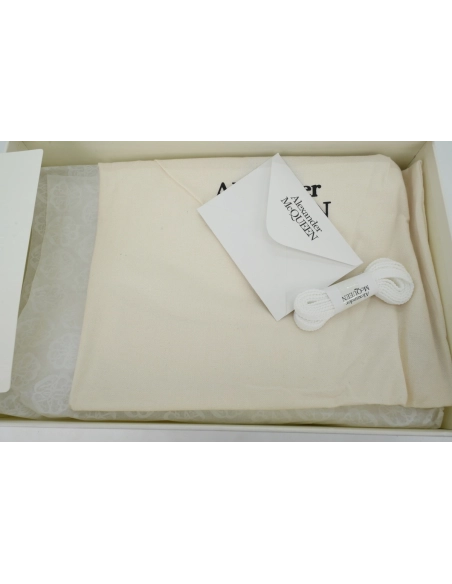 Alexander McQueen Sneaker Black Tail