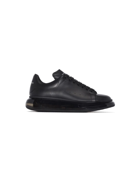Alexander McQueen Oversized Black Shiny Sole 604232WHX981000