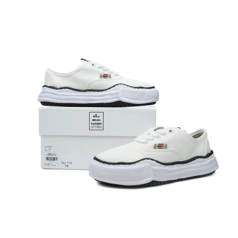 Mihara Yasuhiro Baker OG Semelle Toile Basse Blanc A02FW704 NO.716