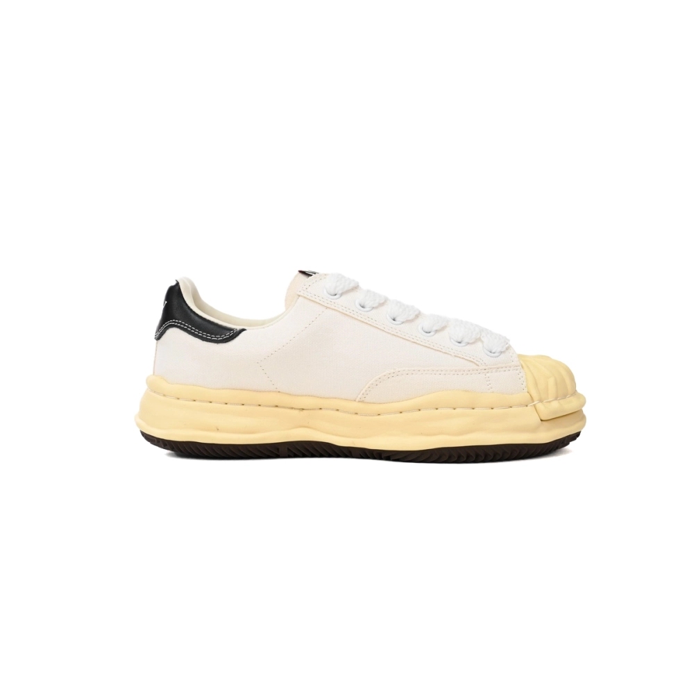 Mihara Yasuhiro Retro White And Black Tail A09FW732 NO.785