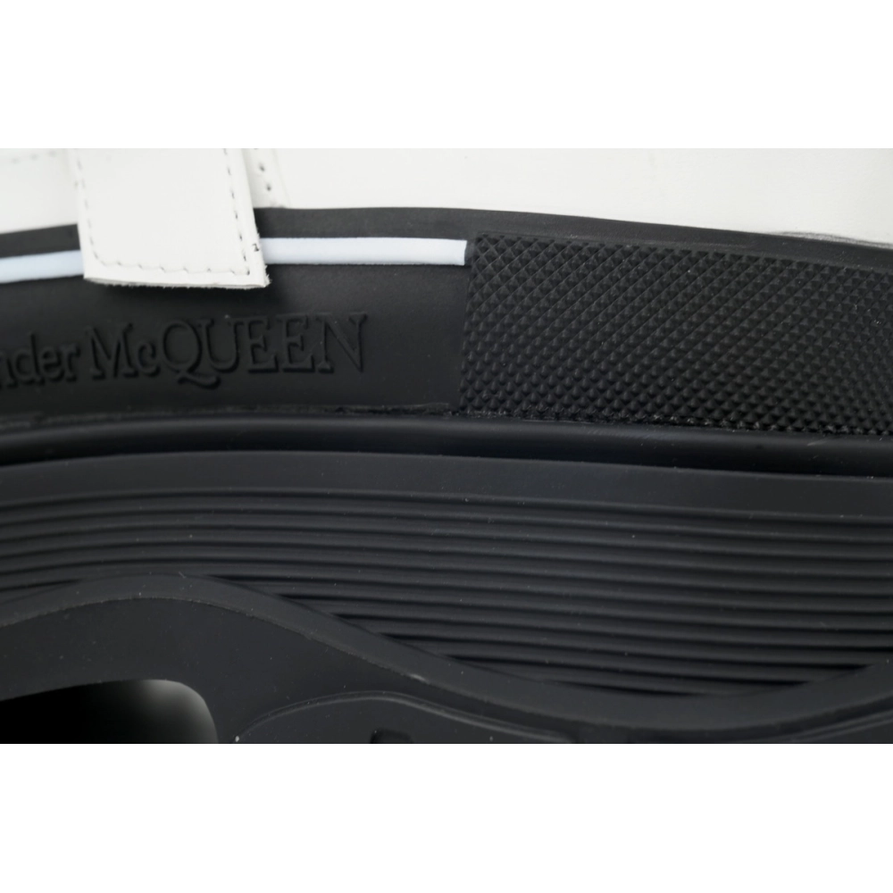 Alexander McQueen Womens Tread Slick Mary Jane In White