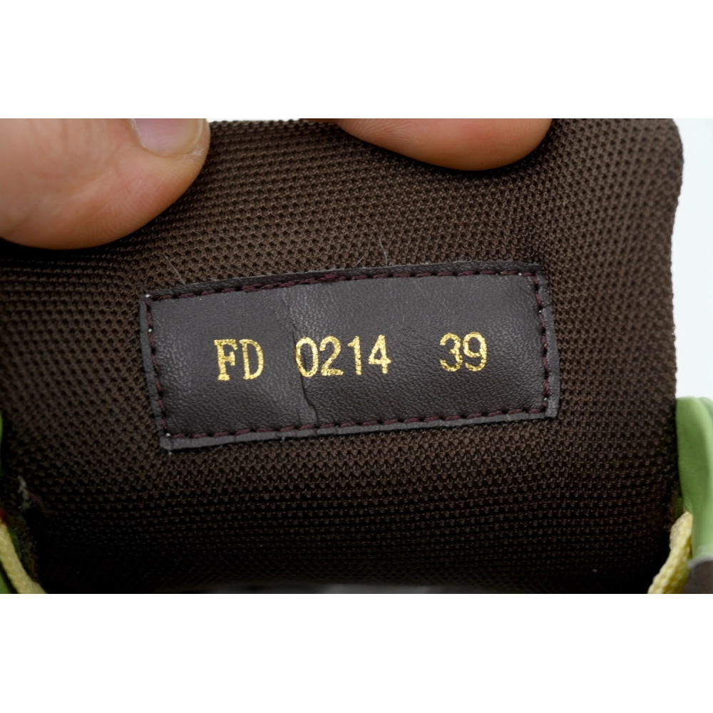 Louis Vuitton Trainer 54 Green Embossed