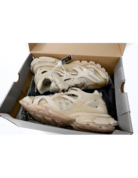 Balenciaga Track.2 Sneaker Khaki 568614 W2GN3 9710