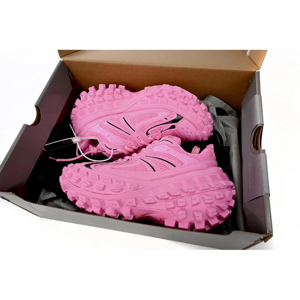 Balenciaga Defender Pink 685611W2RAA5000