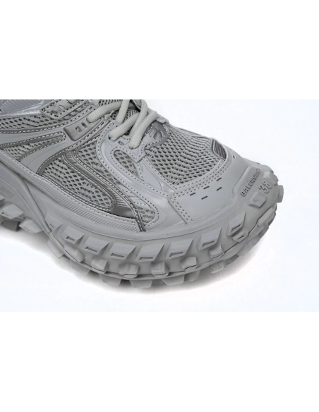 Balenciaga Defender Grey 685613W2RA61200