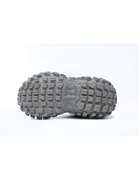 Balenciaga Defender Grey 685613W2RA61200