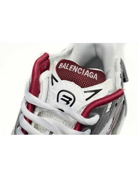 Balenciaga Runner Burgundy 677403W3RB39069