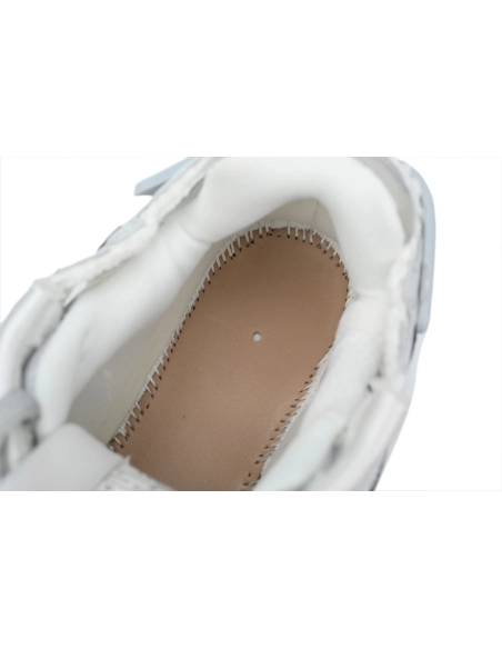 Balenciaga Runner Silvery White 677402 W3RB2 8100