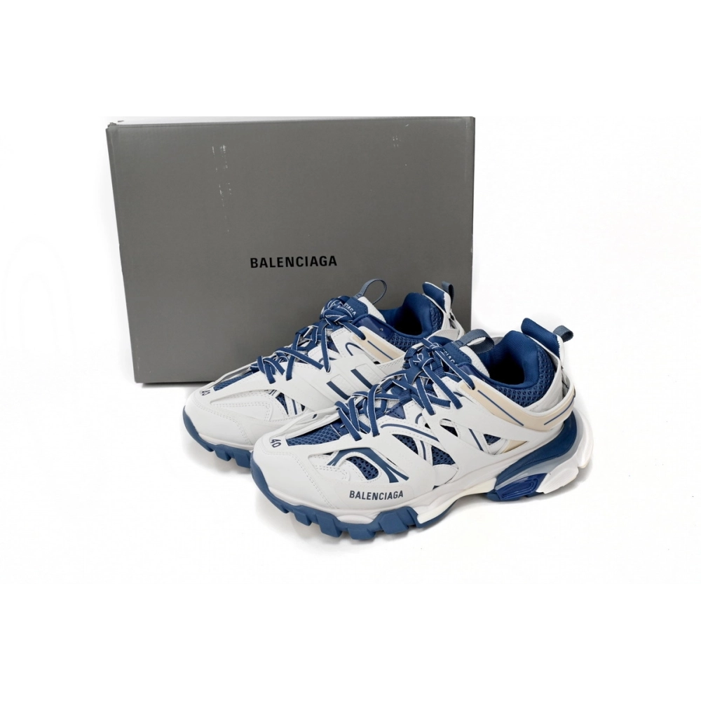 Balenciaga Track Worn Out In Light Grey 542023W1GC49050