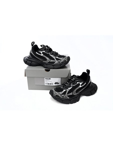 Balenciaga 3XL Sneaker in Black - 734731W3XL11090