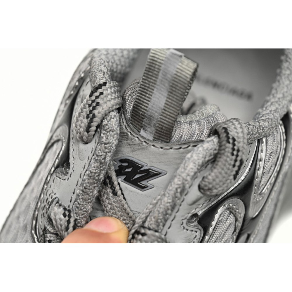 Balenciaga 3XL Sneaker in Dark Gray 734731W3XL71210