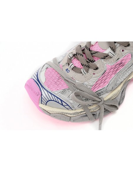 Balenciaga 3XL Sneaker in White Pink 734734W3XL59050