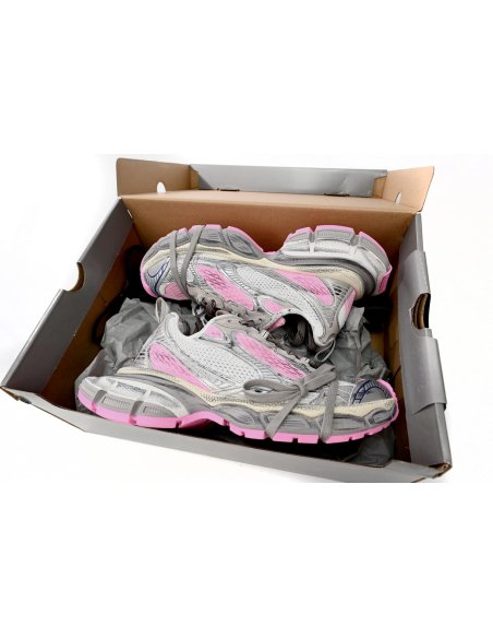 Balenciaga 3XL Sneaker in White Pink 734734W3XL59050