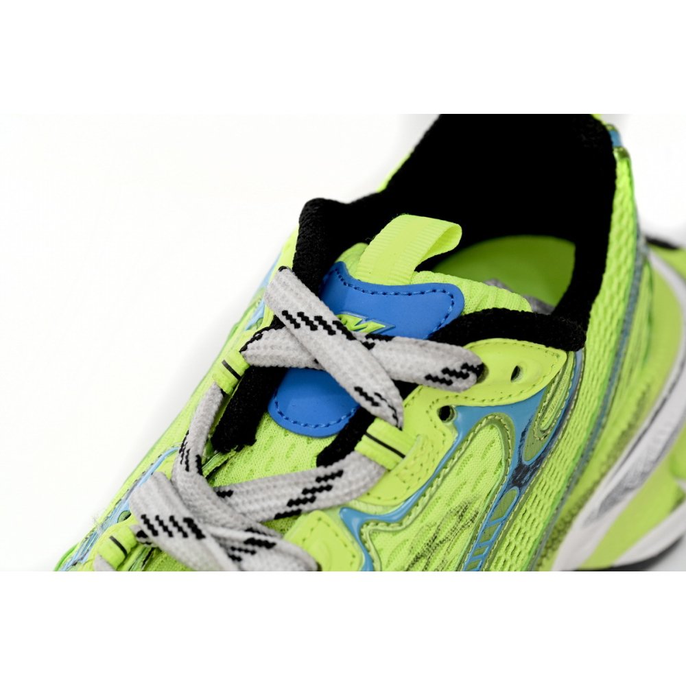 Balenciaga 3XL Sneaker in Green Grass 734731W3XL67019